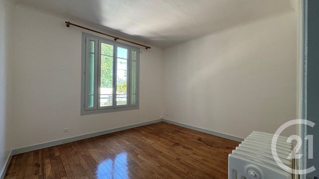 Maison à vendre - 7 pièces - 180 m2 - Senlisse - 78 - ILE-DE-FRANCE