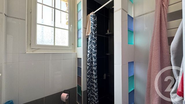 Appartement F3 à vendre - 3 pièces - 53,20 m2 - St Remy L Honore - 78 - ILE-DE-FRANCE