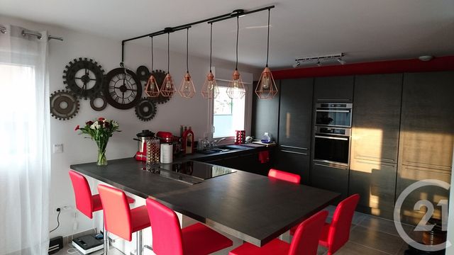 Maison à vendre - 5 pièces - 85,67 m2 - Jouars Pontchartrain - 78 - ILE-DE-FRANCE