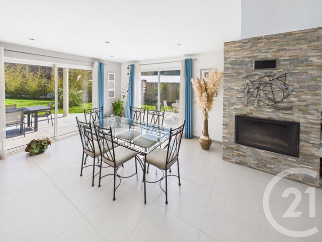 Maison à vendre - 8 pièces - 204 m2 - St Leger En Yvelines - 78 - ILE-DE-FRANCE