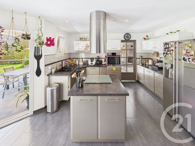 Maison à vendre - 8 pièces - 204 m2 - St Leger En Yvelines - 78 - ILE-DE-FRANCE