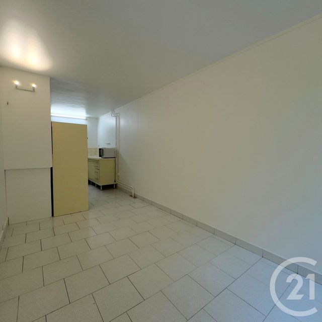 Appartement F5 à vendre - 5 pièces - 91,85 m2 - Elancourt - 78 - ILE-DE-FRANCE