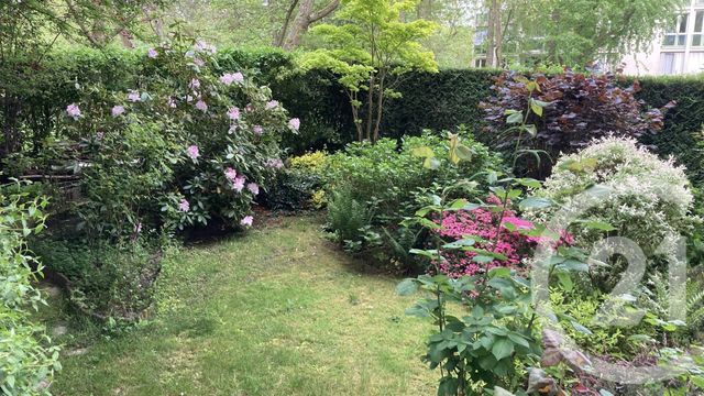 Appartement F5 à vendre - 5 pièces - 91,85 m2 - Elancourt - 78 - ILE-DE-FRANCE