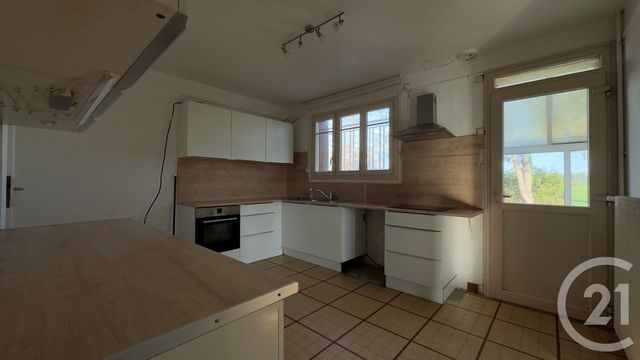 Maison à vendre - 7 pièces - 166,11 m2 - St Forget - 78 - ILE-DE-FRANCE