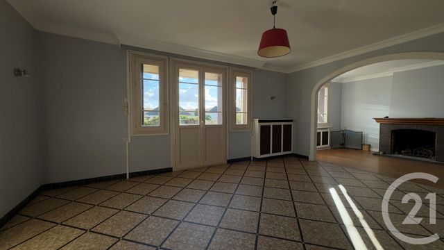 Maison à vendre - 7 pièces - 166,11 m2 - St Forget - 78 - ILE-DE-FRANCE