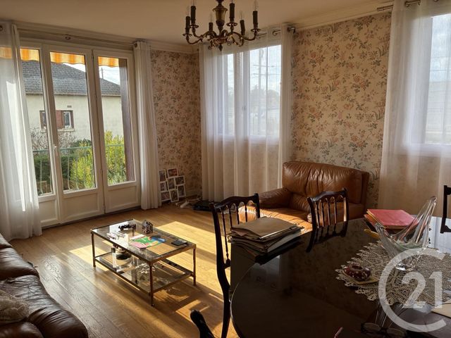 Maison à vendre - 6 pièces - 135,20 m2 - Les Essarts Le Roi - 78 - ILE-DE-FRANCE